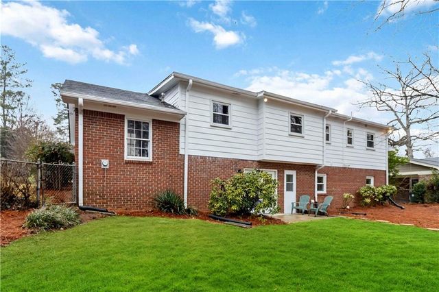 2979 Appling Way, Chamblee, GA 30341