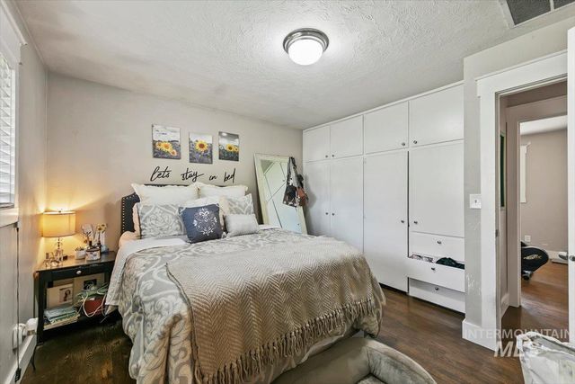 3902 W St Andrews, Boise, ID 83705