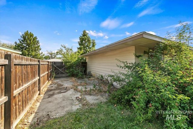 3902 W St Andrews, Boise, ID 83705
