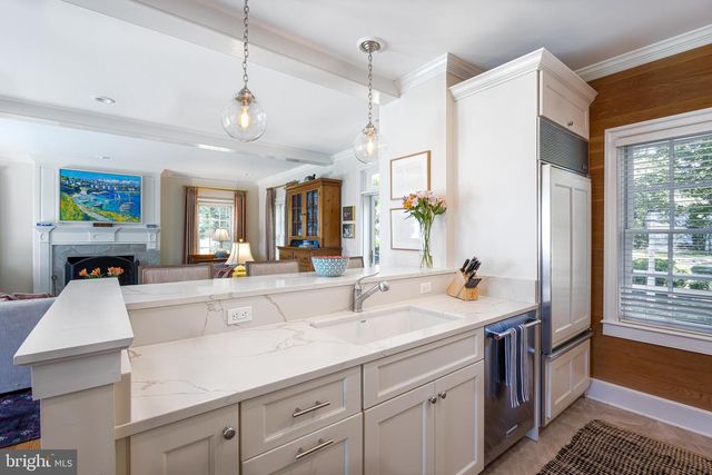 24878 W FERRY NECK RD, Royal Oak, MD 21662