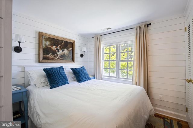 24878 W FERRY NECK RD, Royal Oak, MD 21662