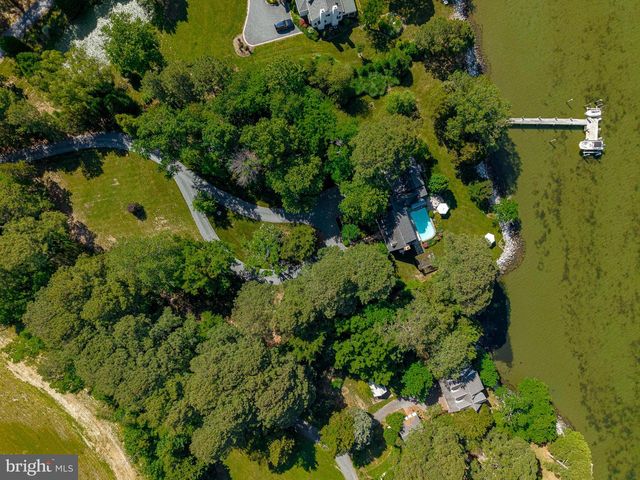 24878 W FERRY NECK RD, Royal Oak, MD 21662