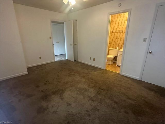 222 Ridge Forest Court, Winston-salem, NC 27104