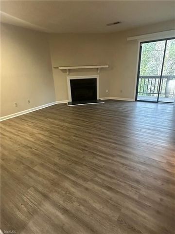 222 Ridge Forest Court, Winston-salem, NC 27104