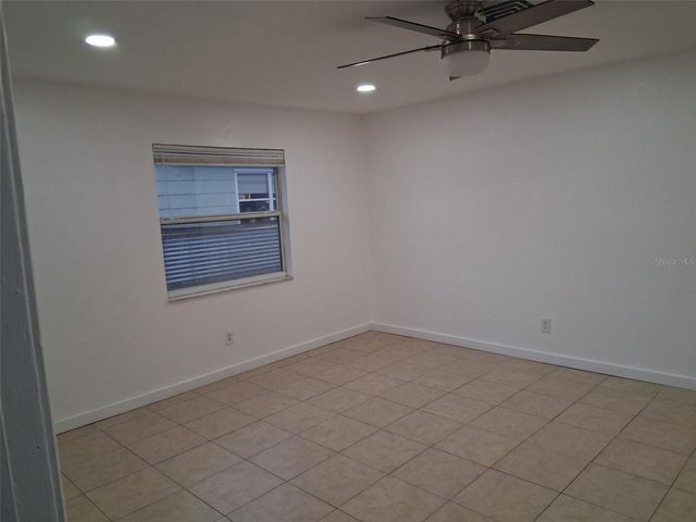 2843 13TH AVENUE N, St Petersburg, FL 33713