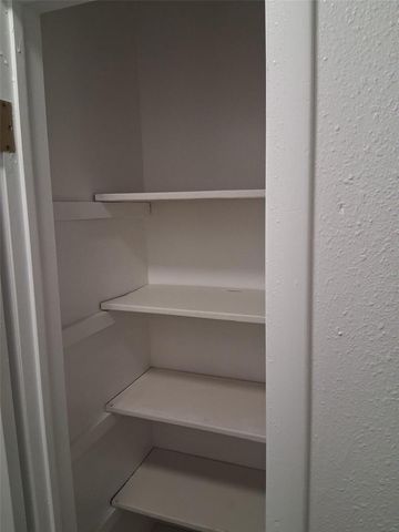 2843 13TH AVENUE N, St Petersburg, FL 33713