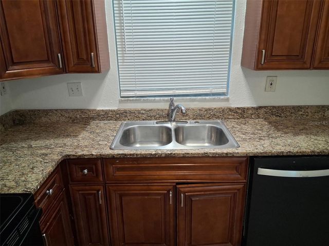 2843 13TH AVENUE N, St Petersburg, FL 33713