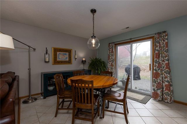 1836 Chickadee Drive, Liberty, MO 64068