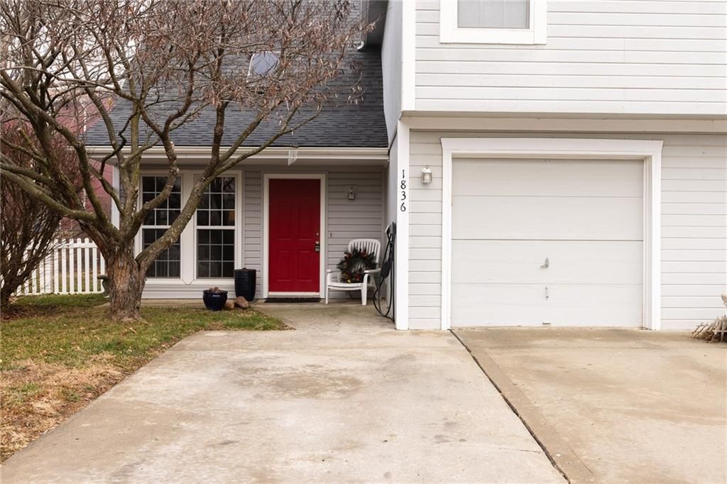 1836 Chickadee Drive, Liberty, MO 64068
