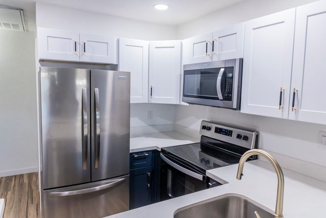 2301 E University Drive Unit 173, Mesa, AZ 85213