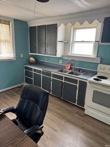 4102 Warsaw Street, Fort Wayne, IN 46806