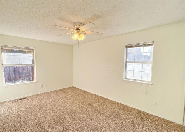 16 Coventry Court, Edmond, OK 73012