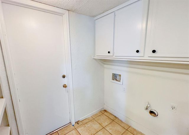 16 Coventry Court, Edmond, OK 73012