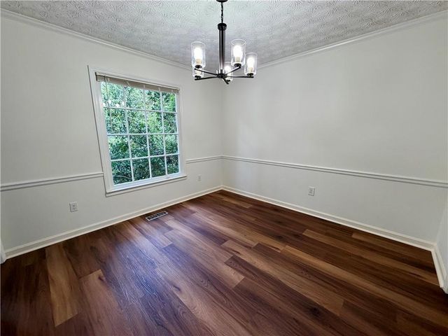 926 W Mill Trace NW, Kennesaw, GA 30152