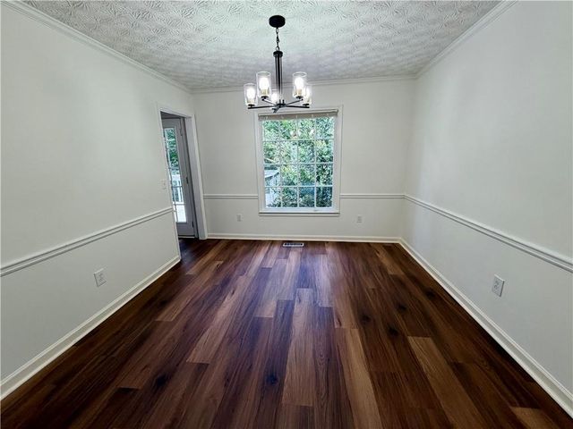 926 W Mill Trace NW, Kennesaw, GA 30152