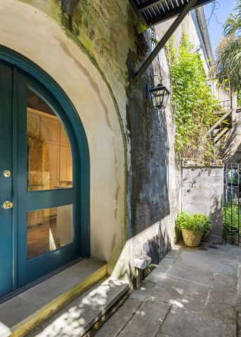 15 N Adgers Wharf, Charleston, SC 29401