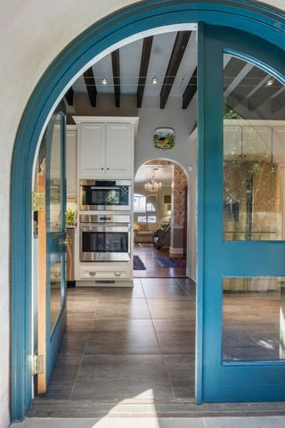 15 N Adgers Wharf, Charleston, SC 29401