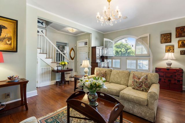15 N Adgers Wharf, Charleston, SC 29401