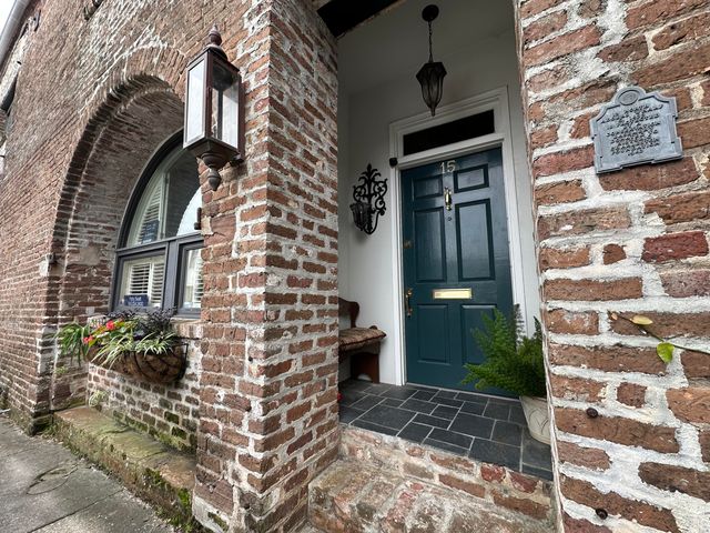 15 N Adgers Wharf, Charleston, SC 29401