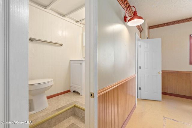 220 W Cameron Ave, Kellogg, ID 83837