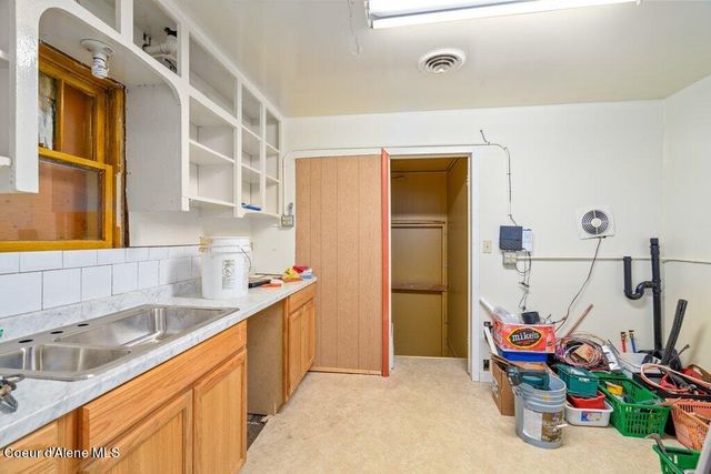 220 W Cameron Ave, Kellogg, ID 83837