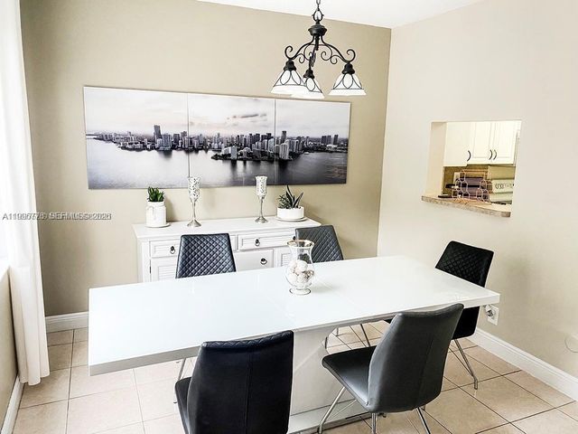 3657 Asperwood Cir, Coconut Creek, FL 33073