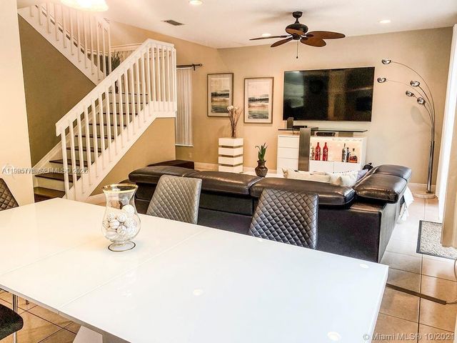 3657 Asperwood Cir, Coconut Creek, FL 33073