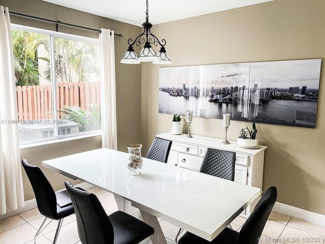 3657 Asperwood Cir, Coconut Creek, FL 33073