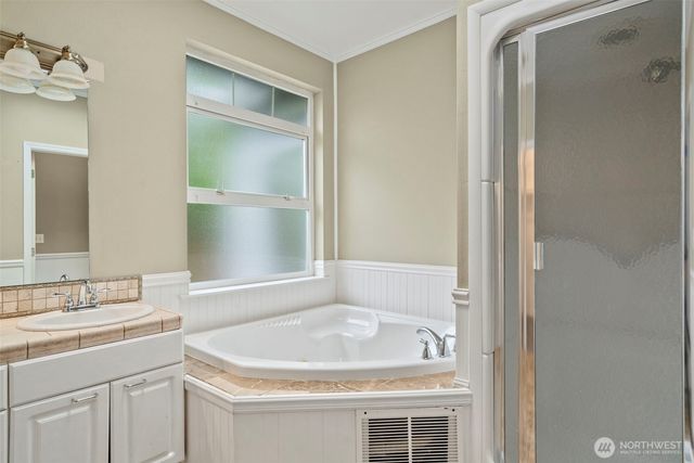 515 Corrin Avenue NW, Orting, WA 98360