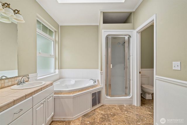 515 Corrin Avenue NW, Orting, WA 98360