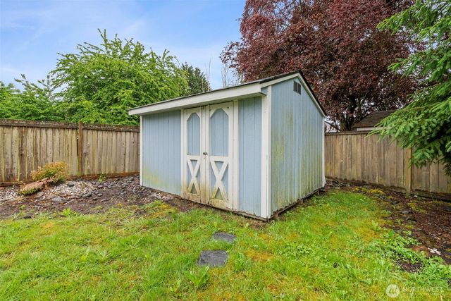 515 Corrin Avenue NW, Orting, WA 98360