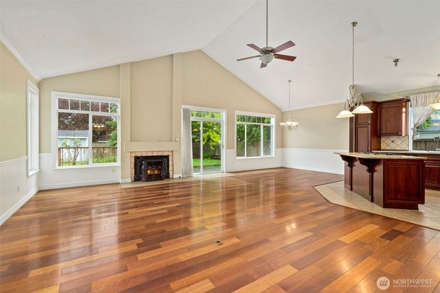 515 Corrin Avenue NW, Orting, WA 98360