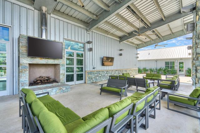 9816 Sweet Flag Court, Conroe, TX 77385