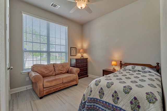 9816 Sweet Flag Court, Conroe, TX 77385
