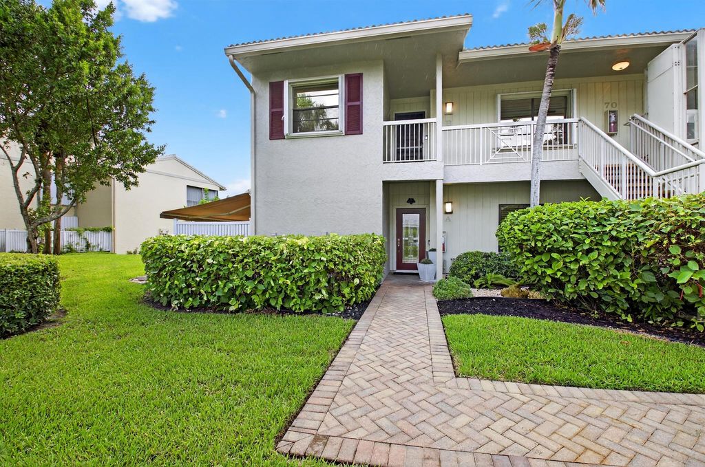 70 Eastgate Drive A, Boynton Beach, FL 33436