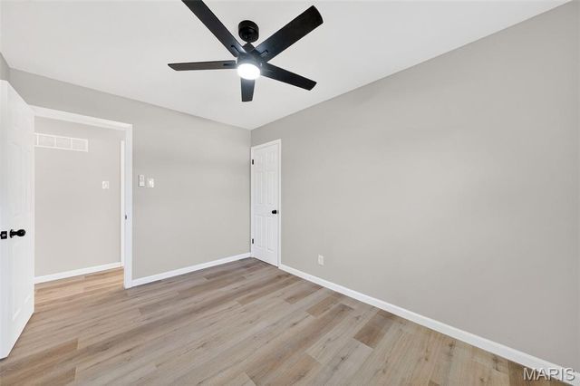 14 Longhenrich Drive, Florissant, MO 63031