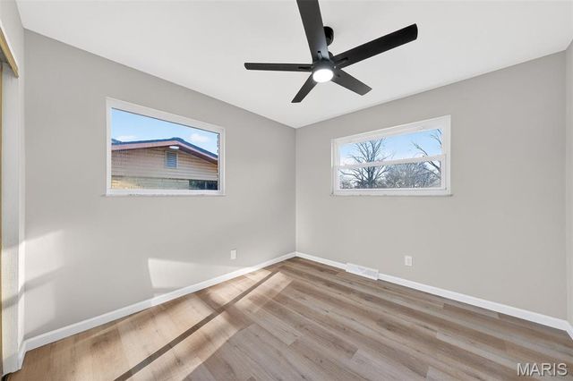 14 Longhenrich Drive, Florissant, MO 63031