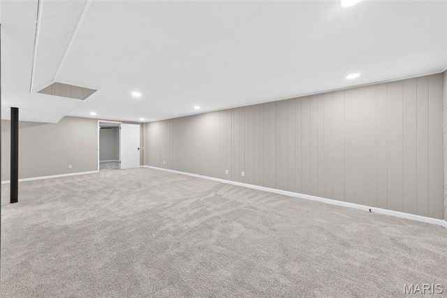 14 Longhenrich Drive, Florissant, MO 63031