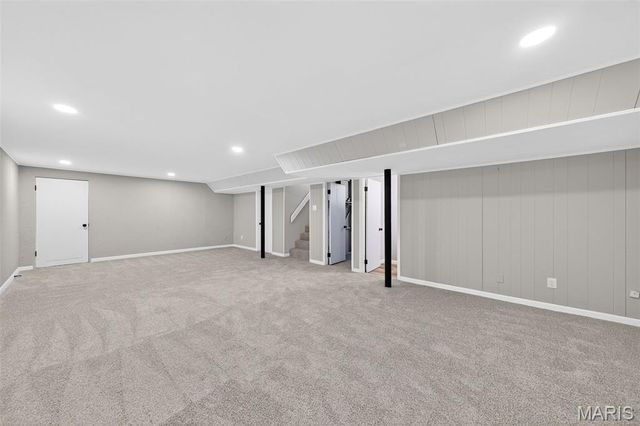 14 Longhenrich Drive, Florissant, MO 63031