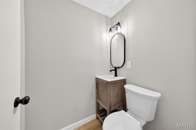 14 Longhenrich Drive, Florissant, MO 63031