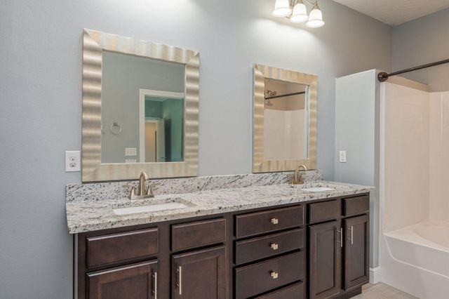 805 Dawes Road, Fort Walton Beach, FL 32547