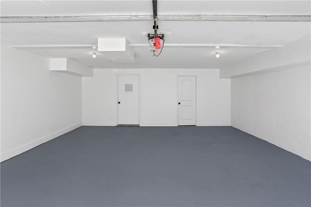 12 Forest Ridge Court, Atlanta, GA 30350