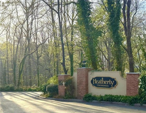 12 Forest Ridge Court, Atlanta, GA 30350