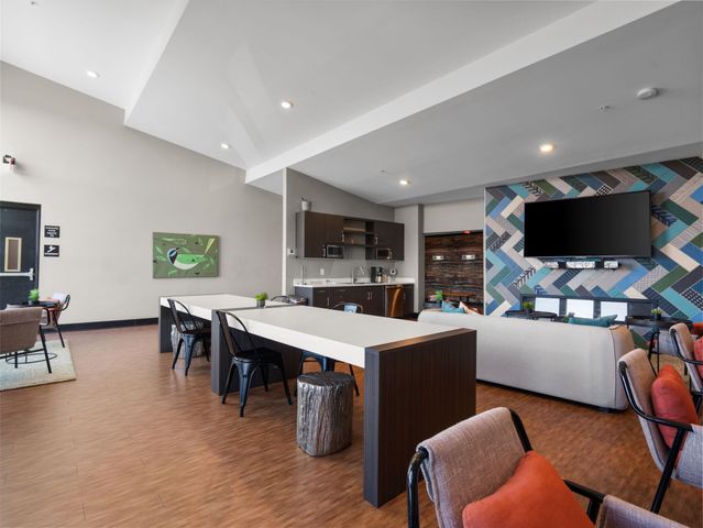 630 Garfield Avenue, S 309, Traverse City, MI 49686