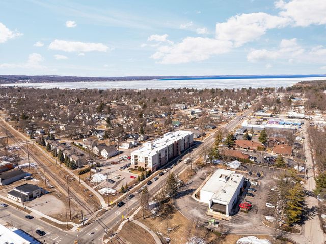 630 Garfield Avenue, S 309, Traverse City, MI 49686