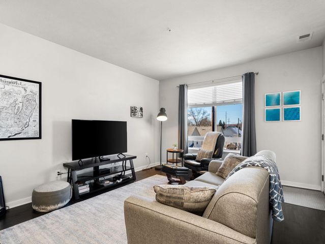 630 Garfield Avenue, S 309, Traverse City, MI 49686