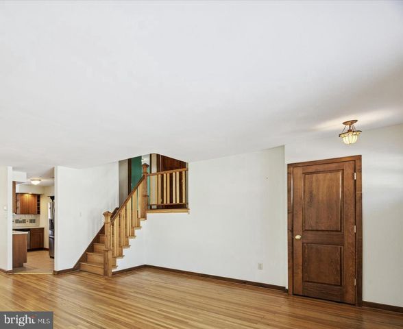 53 ELDON AVE, Lansdowne, PA 19050