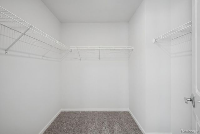 27109 Gallop Way, Saline, MI 48176