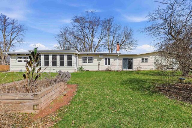 N5954 DEMING PLACE, Fond Du Lac, WI 54935