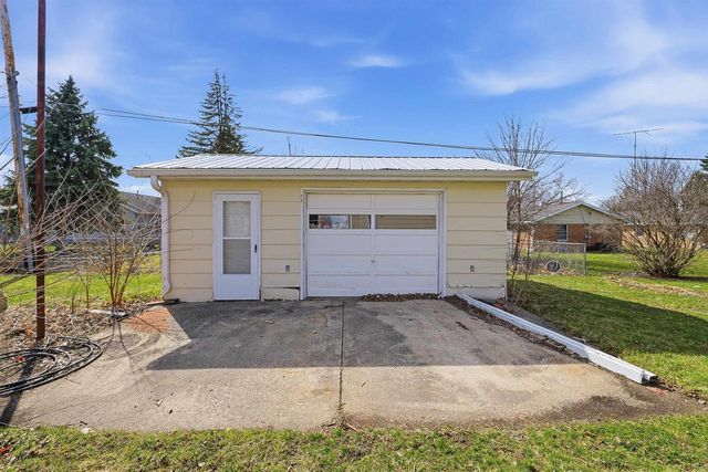 N5954 DEMING PLACE, Fond Du Lac, WI 54935